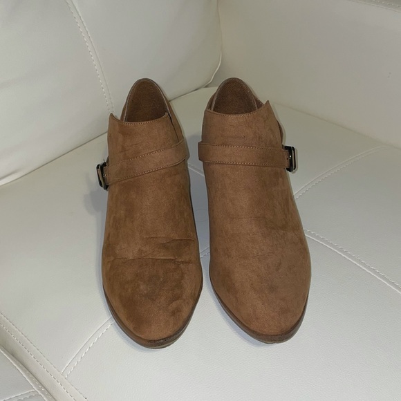 Time and Tru Memory Foam Bootie with Buckle (10) - Picture 3 of 10